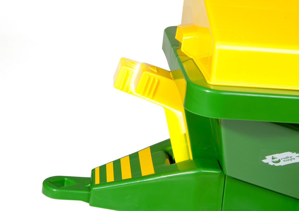 John Deere Spreader