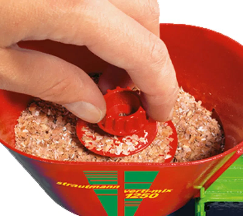 1:32 Strautmann Fodder mixer