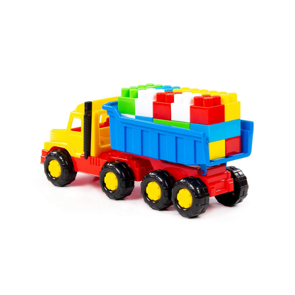 Dump truck with 17 Builder blocks