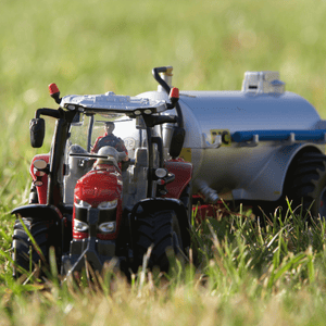 1:32 Massey Ferguson 6718 S