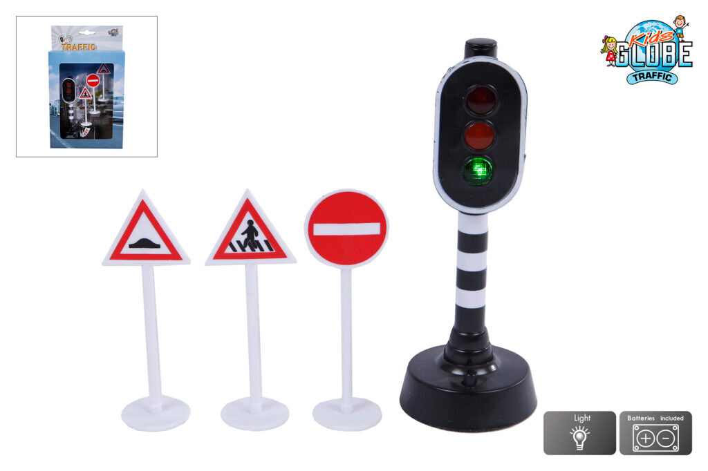 Traffic light with 3 traffic signs
