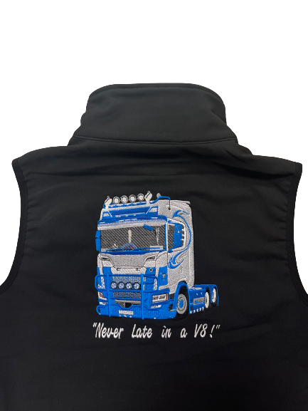 ADULTS IMPACT SOFTSHELL GILET – V8