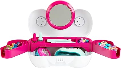 Hairstyling case and nail salon