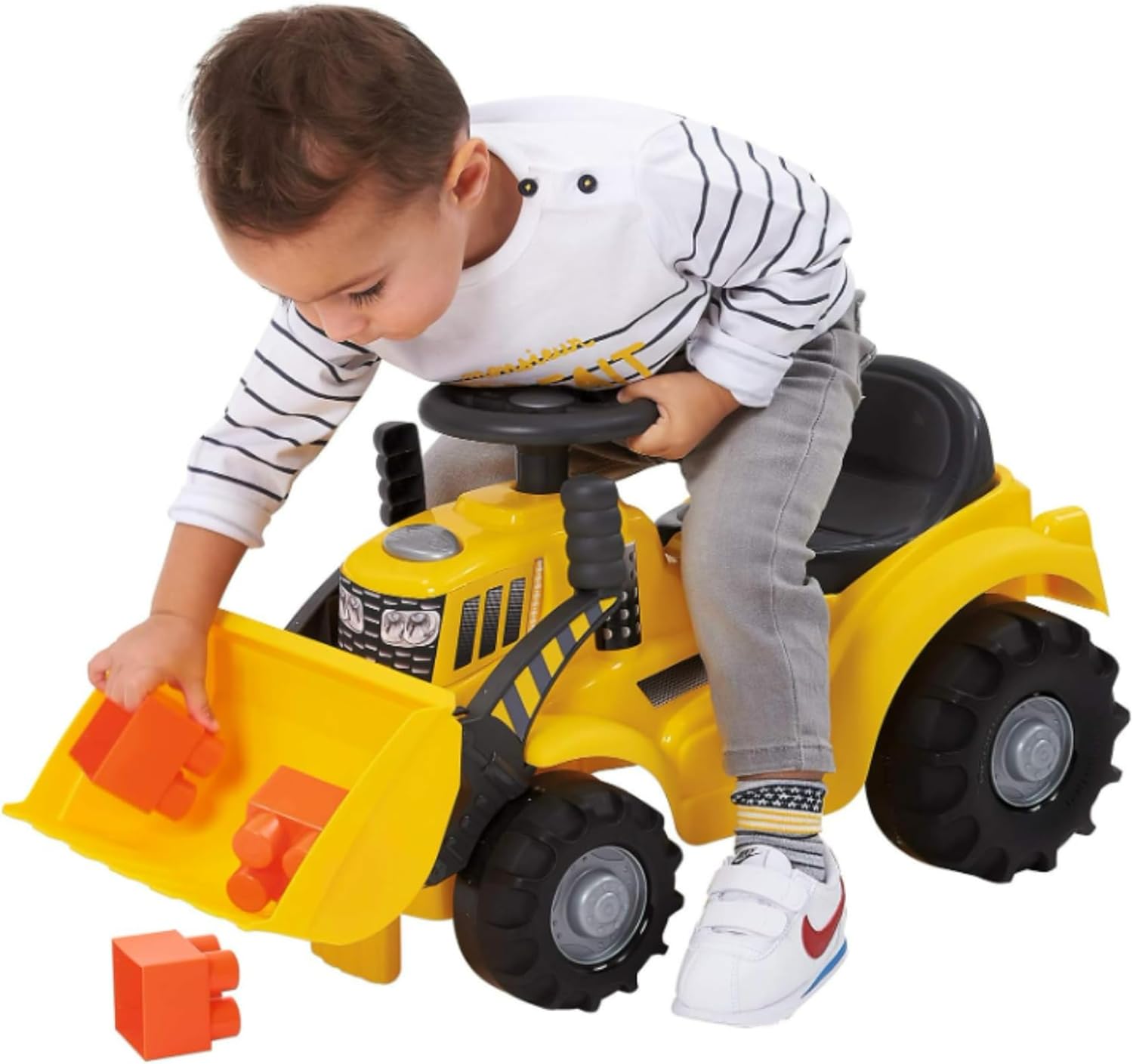 Ecoiffier Tractor & bricks