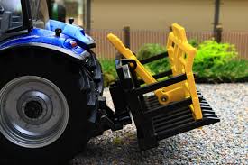 1:32 Britains Front/rear mounted Buckrake