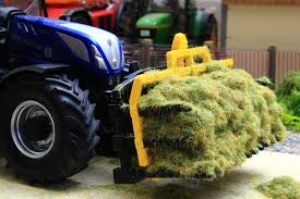 1:32 Britains Front/rear mounted Buckrake