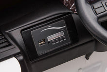 Load image into Gallery viewer, Toyota Hilux 12V Electric Ride On Jeep
