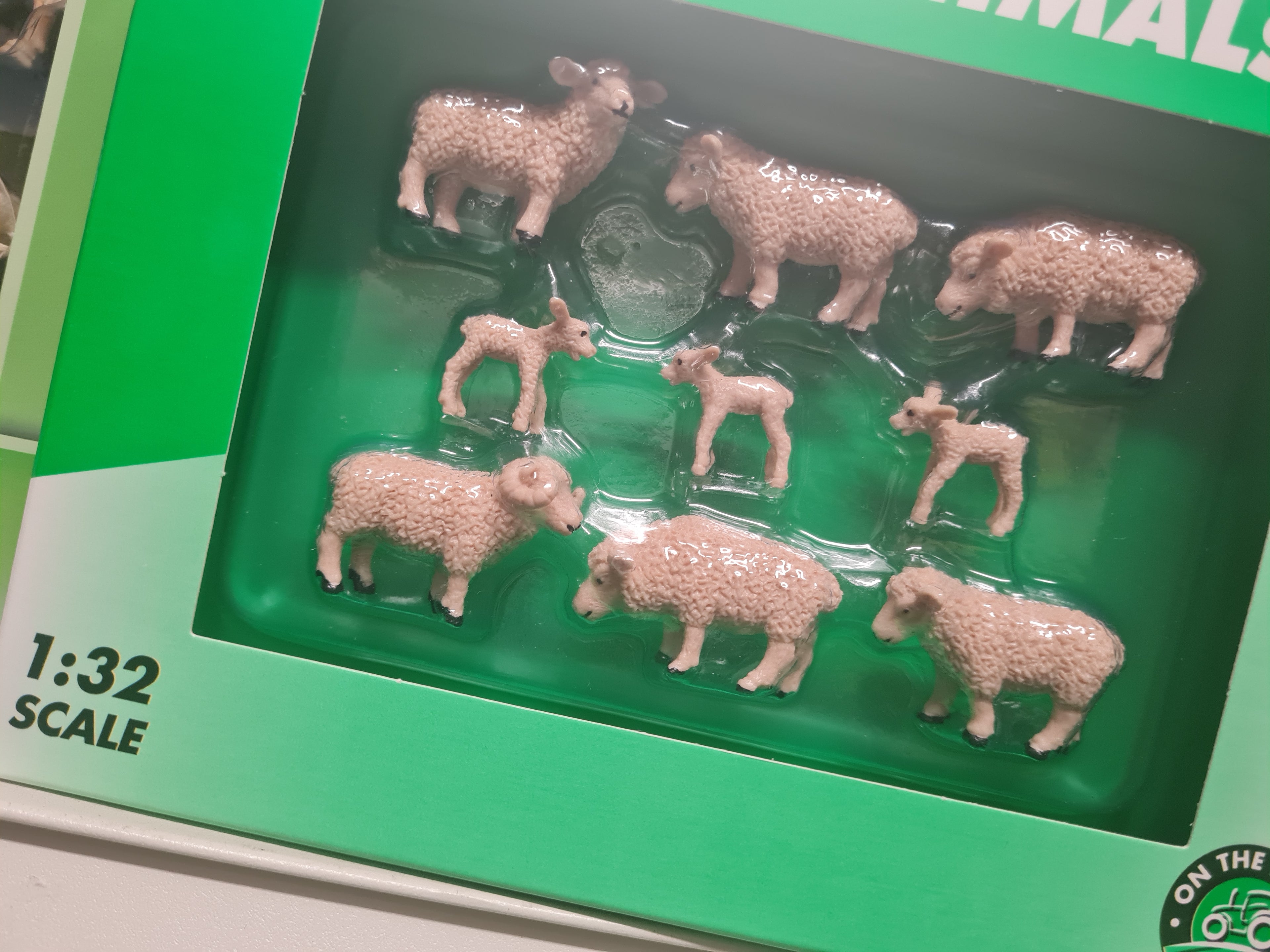 1:32 Sheep & Lambs