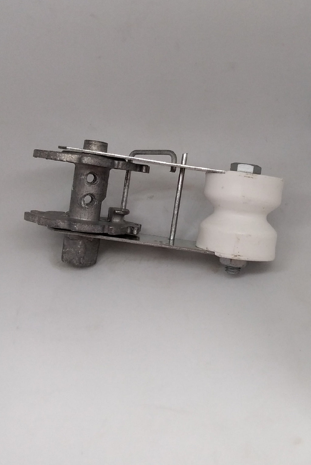 Ratchet Strainer Insulator